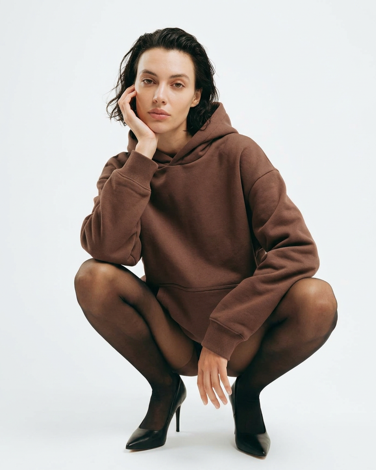 Basics mikina s kapucňou unisex hnedá