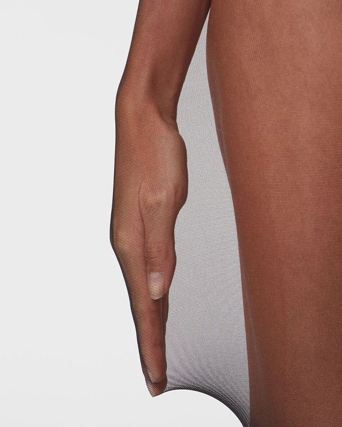 Shořím v pekle silonky